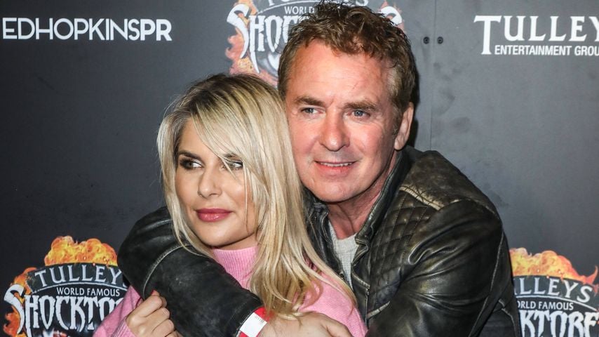 Christie Goddard und Shane Richie bei der Opening Night des Tulleys Shocktober Fest in Crawley, 2022