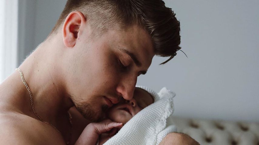 Christin Kaebers Partner Leons mit der gemeinsamen Tochter, März 2020