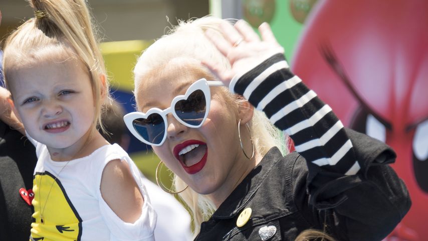 Christina Aguilera mit ihren Kindern Summer Rain (l.) und Max (r.)