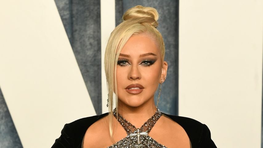 Christina Aguilera begeistert Fans mit 2000er-Look in Tokio