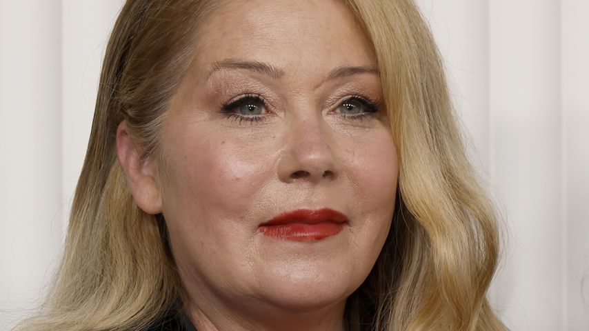 Wegen MS? Christina Applegate kämpft mit Motilitätsstörungen