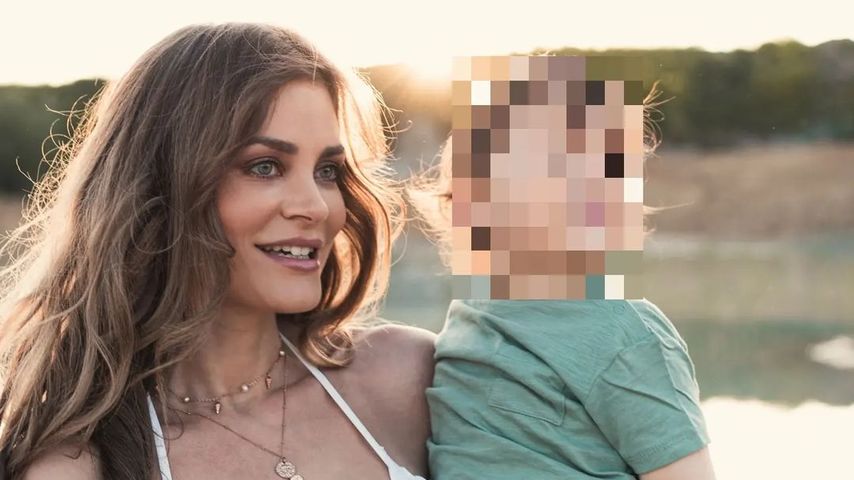 Model und Mama: So schafft es Ex-Bachelor-Girl Christina