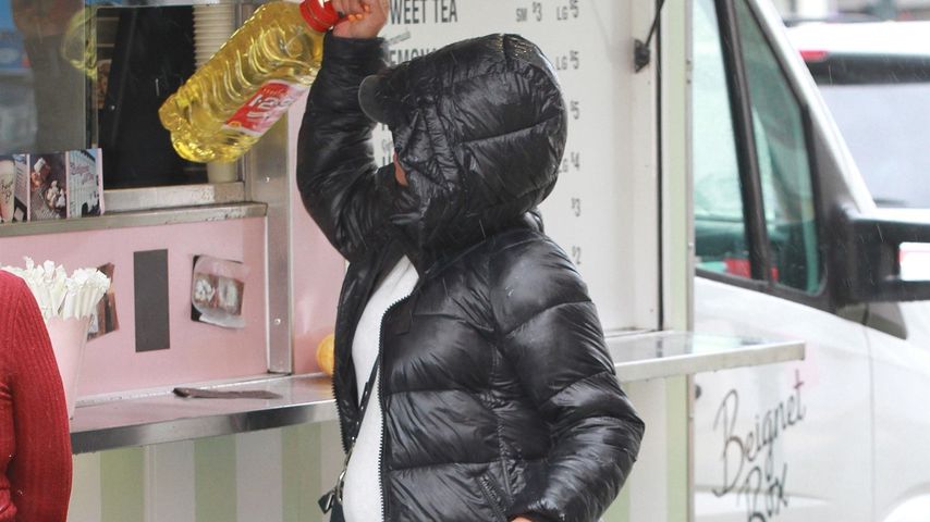 Christina Milian vor ihrem eigenen Foodtruck "Beignet Box"