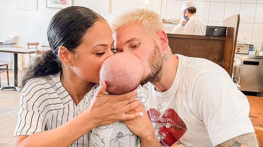 Ein Monat alt: Christina Milian postet süßes Foto mit Kenna