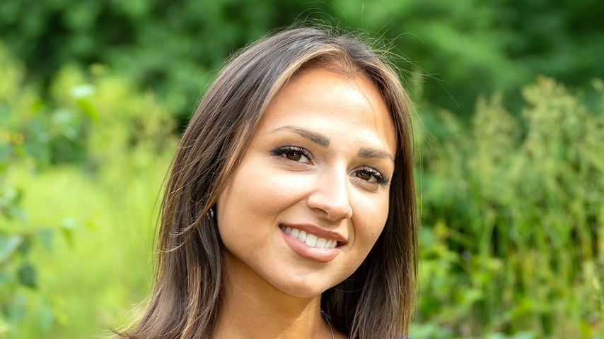 Bachelor-Girl Christina bei "Let's Love" von Kameras genervt