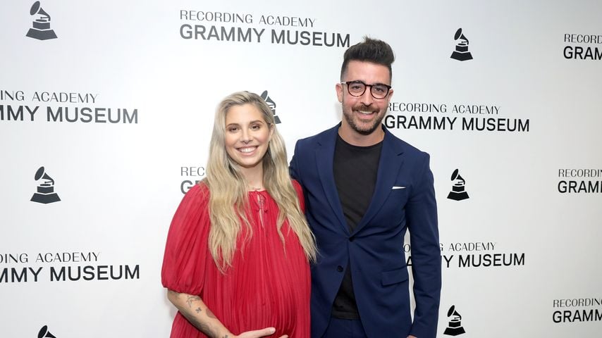 Christina Perri und Paul Costabile, Juli 2022