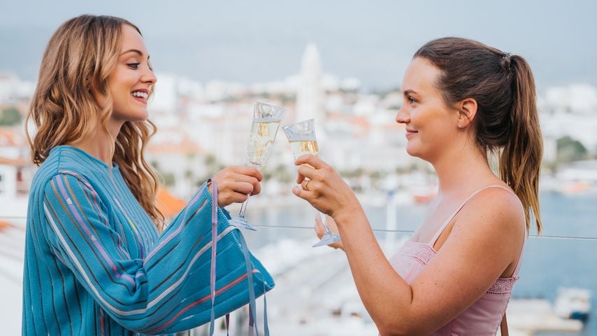 Christina Wolfe und Leighton Meester in "The Weekend Away"