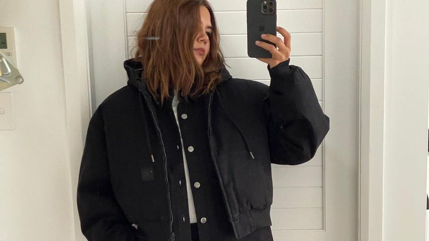 Joel Edgertons Freundin Christine zeigt After-Baby-Body