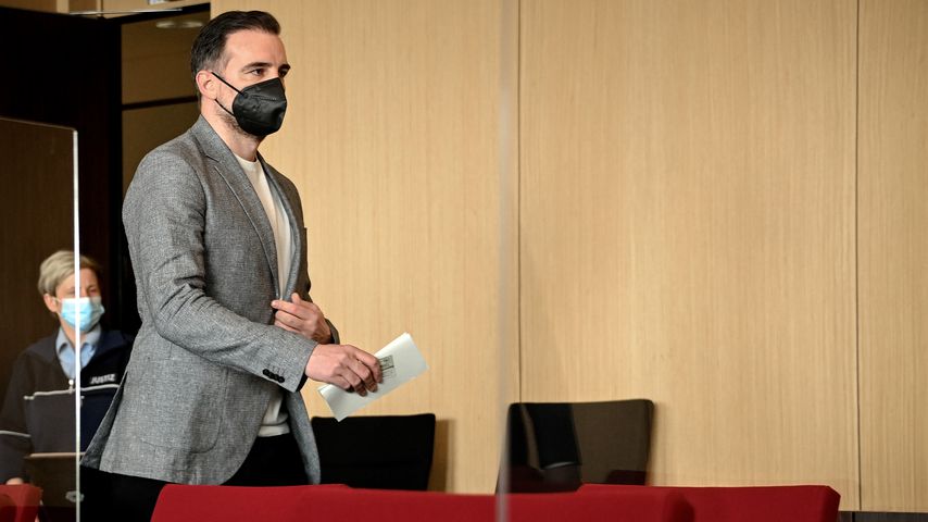 Im Gericht: Erste Fotos von Metzelder & neue Anklage-Details
