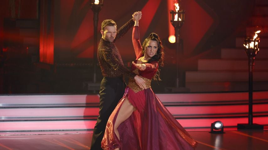 Chryssanthi Kavazi und Vadim Garbuzov bei "Let's Dance"
