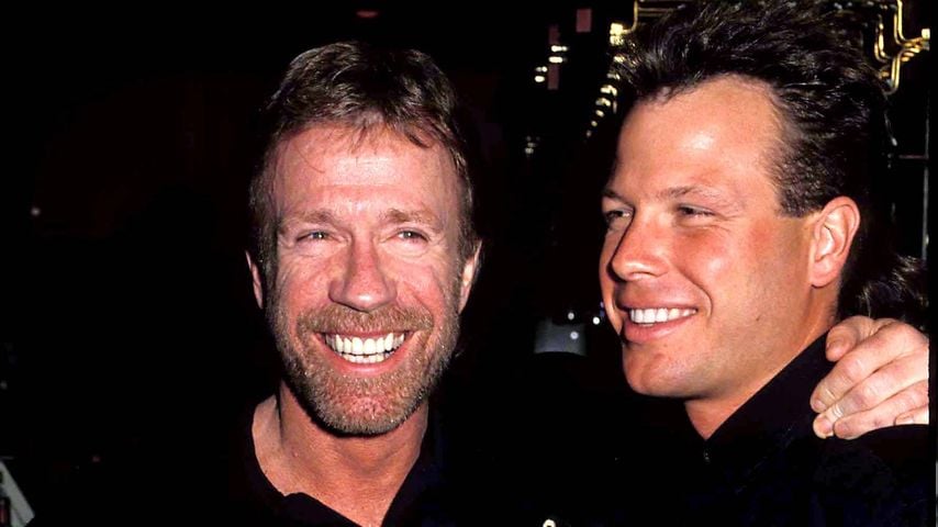 Chuck Norris mit seinem Sohn Eric, 2005