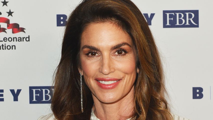 Model Cindy Crawford