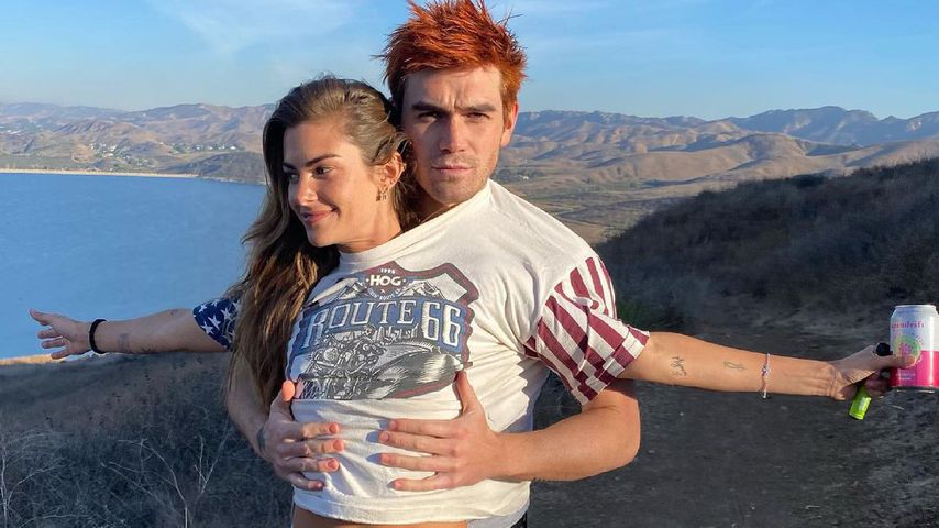 "Meine Frau": Hat KJ Apa nach dem Baby heimlich geheiratet?