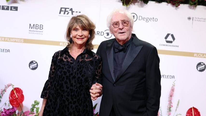 Claudia Halmer und Günther Maria Halmer bei der 74. Verleihung des Deutschen Filmpreises im Theater am Potsdamer Platz, Berlin