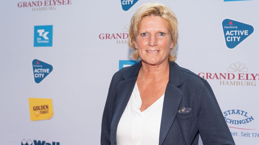 Claudia Neumann bei der Verleihung des Deutschen Sportjournalistenpreises 2021