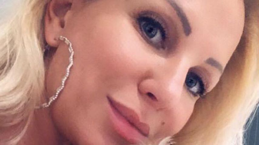 Claudia Norberg und ihr Hund im Februar 2019 in Florida