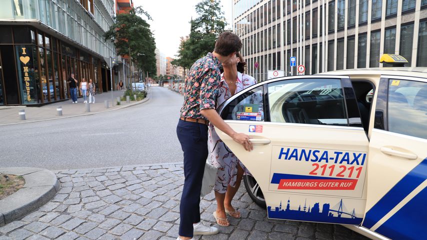 Claudia Obert und ihr Max im Juli 2022 in Hamburg