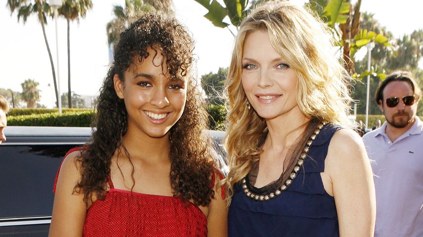 Claudia Rose und Michelle Pfeiffer bei der Premiere von "Stardust" in Los Angeles, 2007