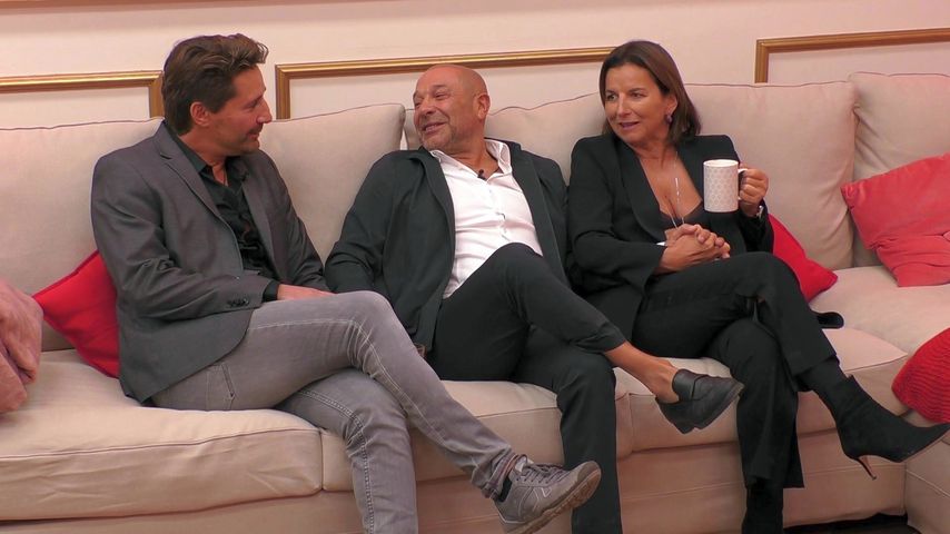 "Claudias House of Love"-Kandidaten Claude und Toni mit Claudia Obert
