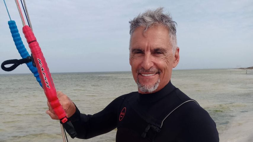 Der "Stargate"-Star Cliff Simon (58) stirbt nach Kite-Unfall