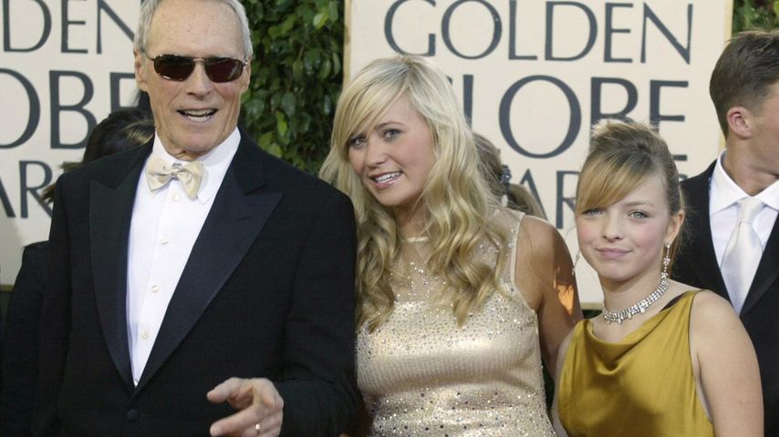 Clint Eastwood und seine Töchter im Jahr 2005