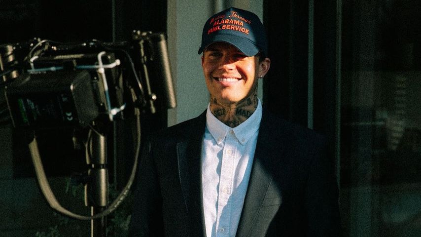Die Girls fliegen auf ihn: Ist Rapper Coach Bennet vergeben?