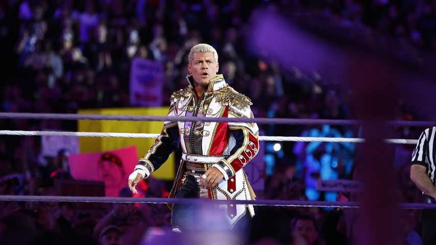Kurz vor WrestleMania: Cody Rhodes' Bus ging in Flammen auf!