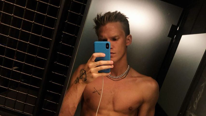 Cody Simpson, Sänger