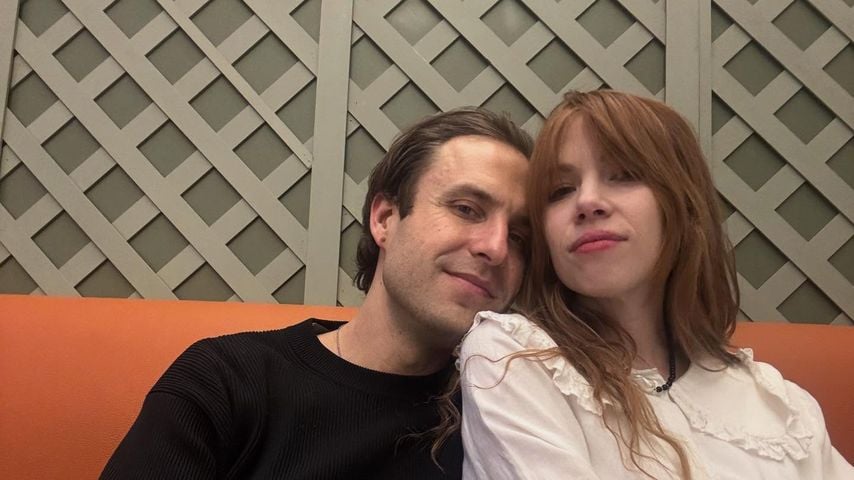 Cole M.G.N. und Carly Rae Jepsen im November 2025