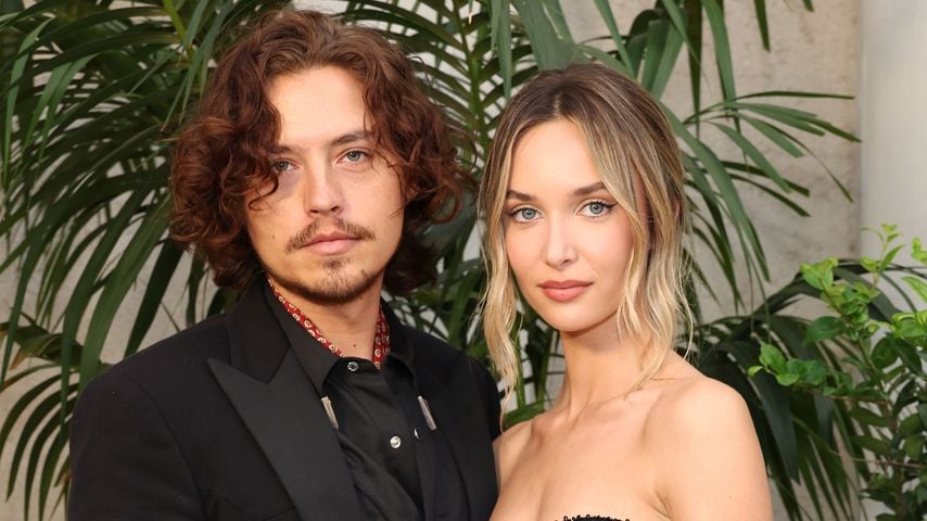 Cole Sprouse und Ari Fournier im Oktober 2022