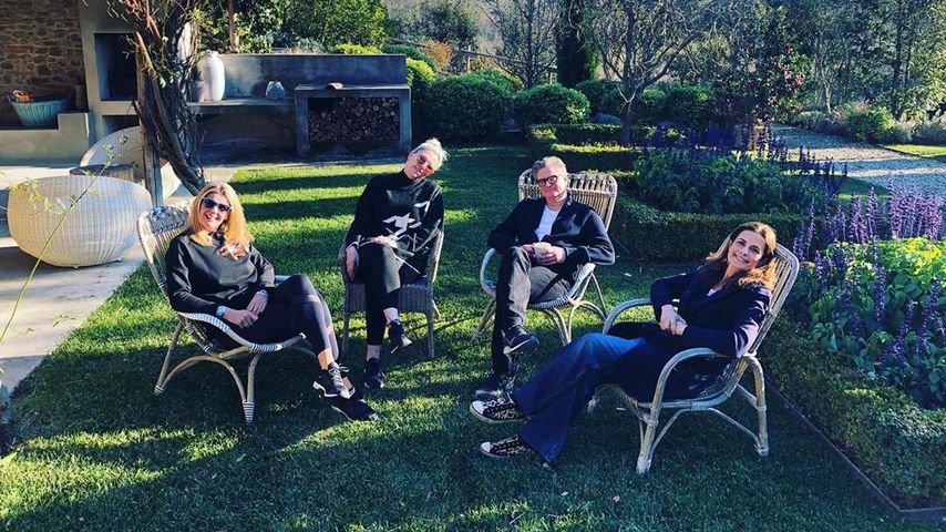 Colin und Livia Firth mit ihren Freunden an Silvester 2019