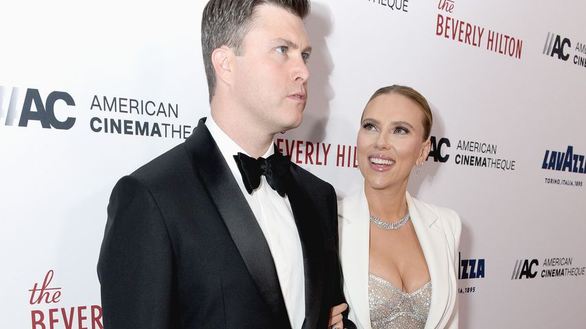 Colin Jost und Scarlett Johansson