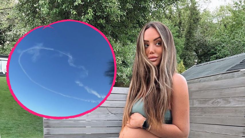 Mit Flugzeug-Rauch: Charlotte Crosby verrät Babygeschlecht
