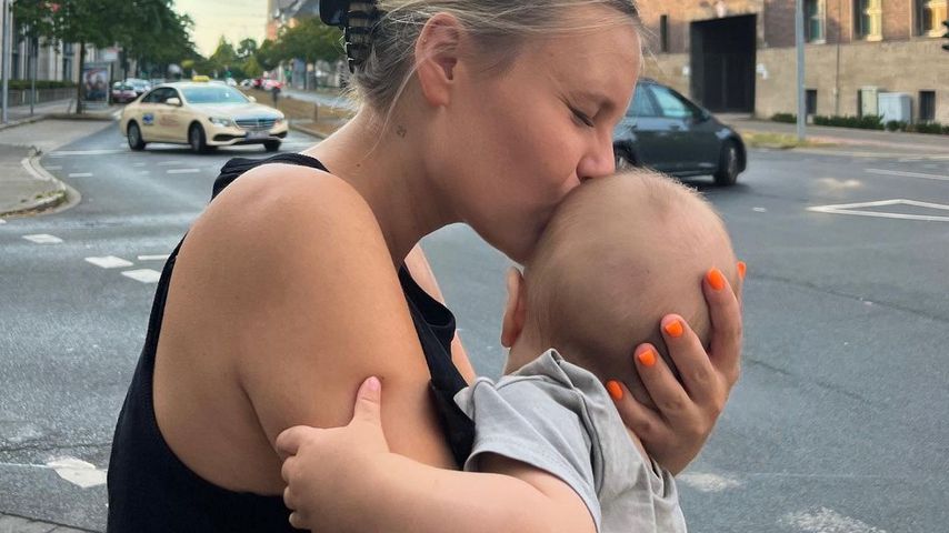 Dagi Bee emotional: Ihr Sohn ist schon fast zehn Monate alt