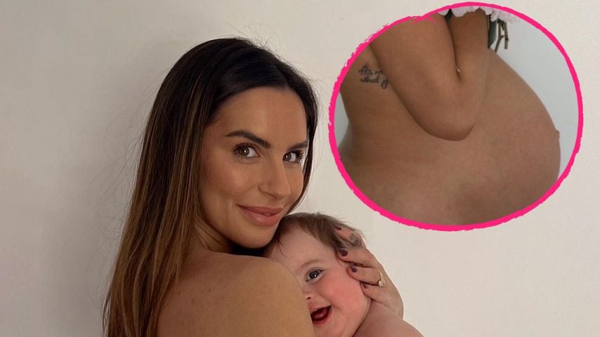 Rückblick: Jessica Shears zeigt Babybauch komplett nackt