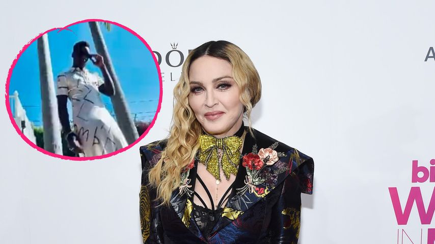Stylisch! Hier trägt Madonnas Sohn David ein lässiges Kleid