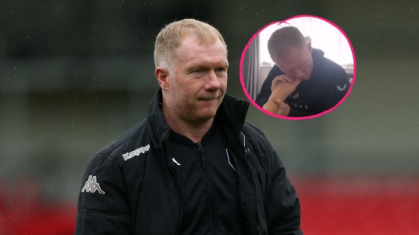 Britischer Fußballstar kaut an Fußnägeln seiner Tochter (20)