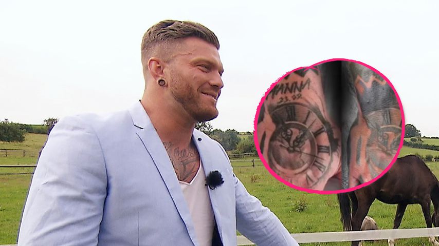 "Peinlich": Till Adam lässt sich Hanna-Tattoo überstechen