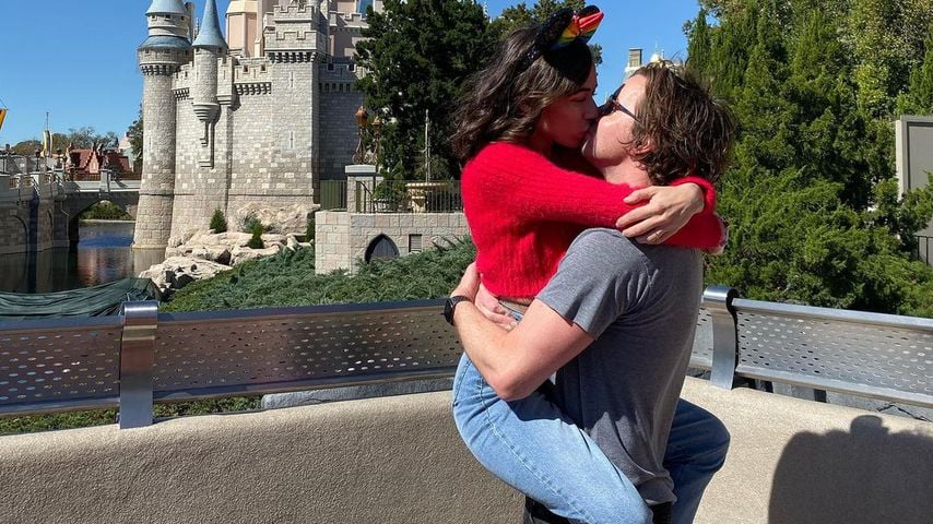 Colleen Ballinger mit ihrem Ehemann Erik Stocklin