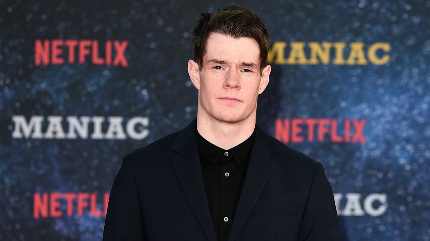 Connor Swindells, Schauspieler