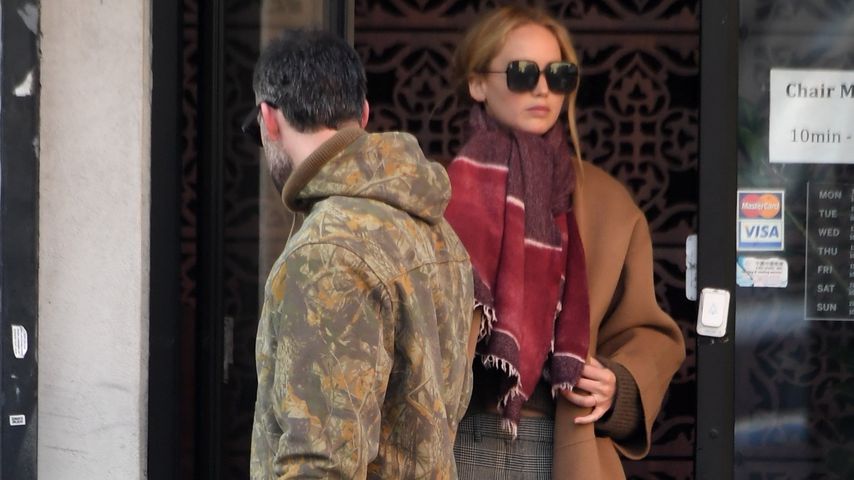 Cooke Maroney und Jennifer Lawrence beim Verlassen eines Spas in New York im November 2019
