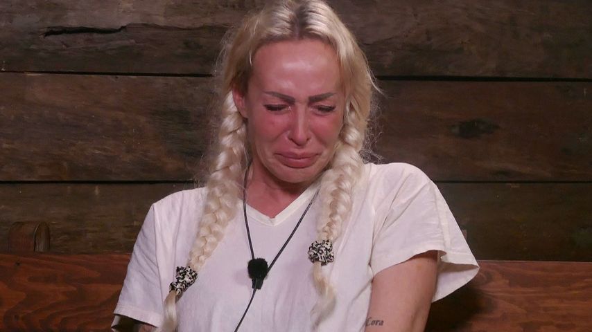 Cora Schumacher kurz vor ihrem Dschungelcamp-Exit