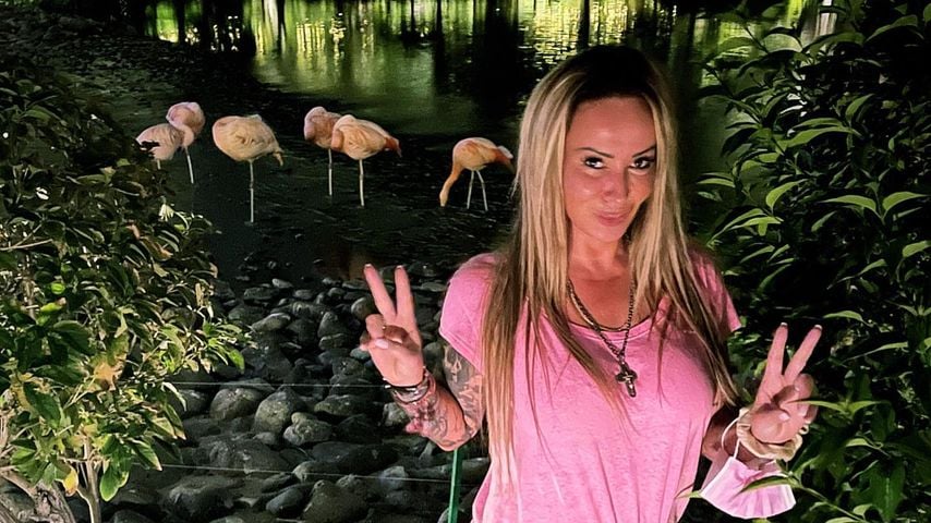 Cora Schumacher präsentiert ihren Wunsch aus den Rauhnächten