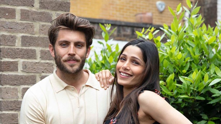 Schwangere Freida Pinto hat heimlich Verlobten geheiratet!