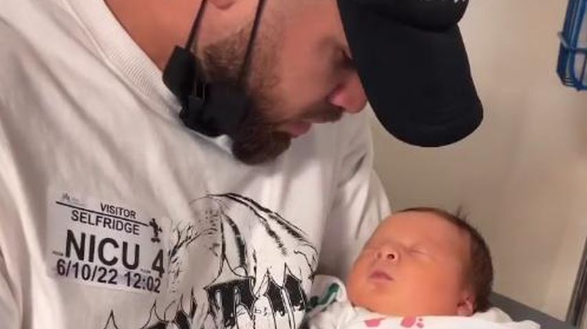 Wegen seines kranken Babys: Cory Wharton hält Tränen zurück!