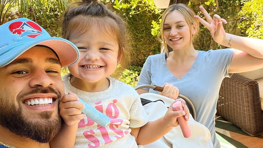 Nach Not-Operation: Cory Whartons Baby ist endlich zu Hause