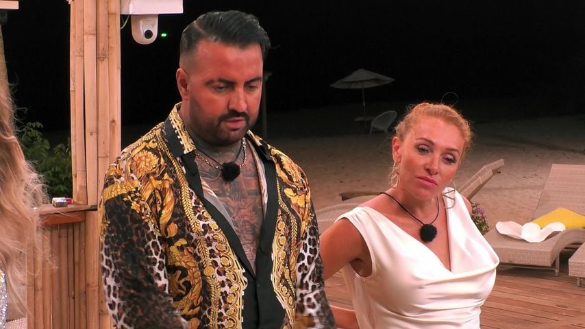 Cosimo schmeißt Georgina raus