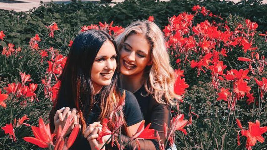 Vanessa und Ina, besser bekannt als Coupleontour