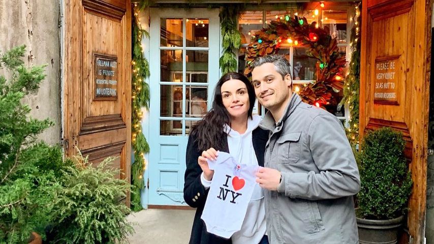 US-Bachelor-Siegerin Courtney Robertson schwanger & verlobt