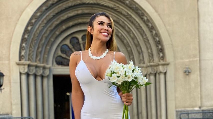 Verrückt: Influencerin Cris Galera heiratete sich selbst